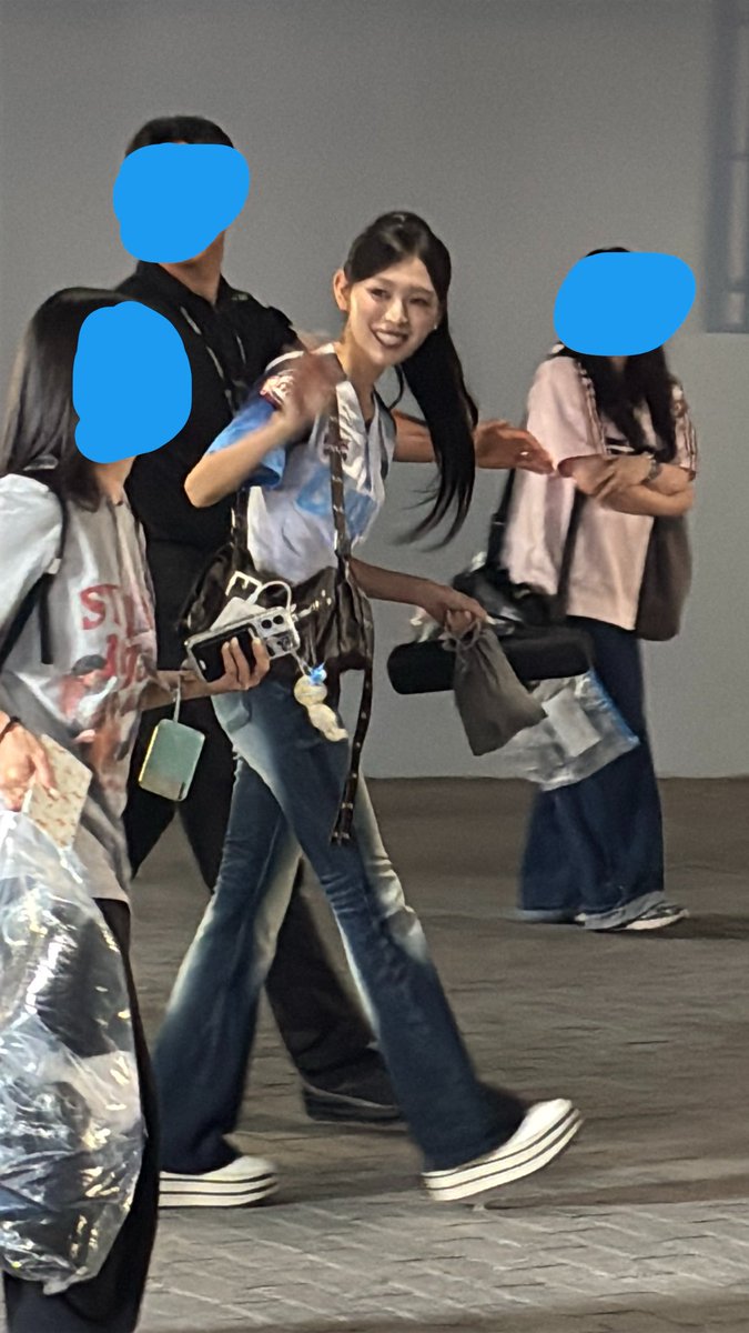 dung2d2's tweet photo. 250731 
미나미 롯데 시구 출근 !! ♡ https://t.co/QnhBPEBjZU