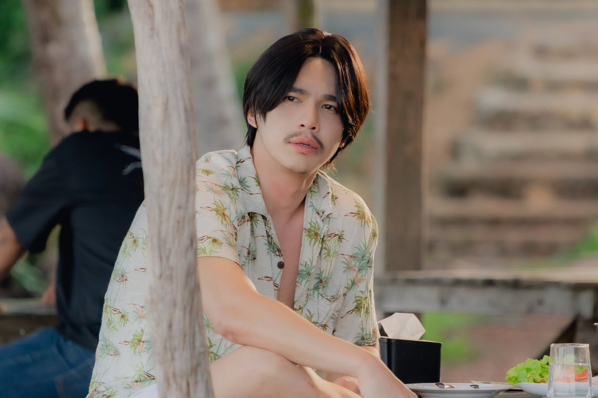 YourThirdSeries's tweet photo. SNEAK PEEK EP.2 🎬

🍊 รับชม “ที่สามของเธอ Your Third Series” พร้อมกันทุกวันอาทิตย์ เวลา 22.30 น. ทางช่อง GMM25

🌳 ดูออนไลน์เวอร์ชัน UNCUT เวลา 23.30 น. บนแอป iQIYI และเว็บ https://t.co/chyrFuUx2J ที่เดียวเท่านั้น : https://t.co/fO0l57sDMX

#ที่สามของเธอSeries
#YourThirdSeries 
#MandeeWork