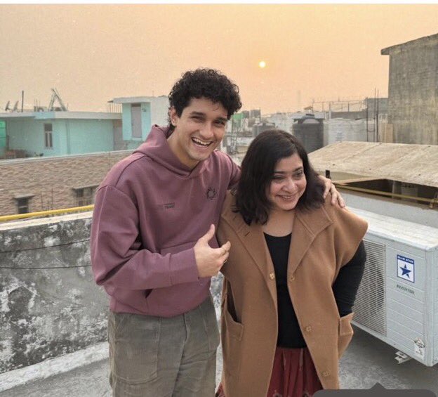 AmitLeliSlayer's tweet photo. How many know this b!tch? 

She is Umar Khalid’s k€€p, Jyotsna Lahiri

This @$$ @SauravDassss is with them same day same hoodie 🤮🤮 https://t.co/4mY51lcvkj