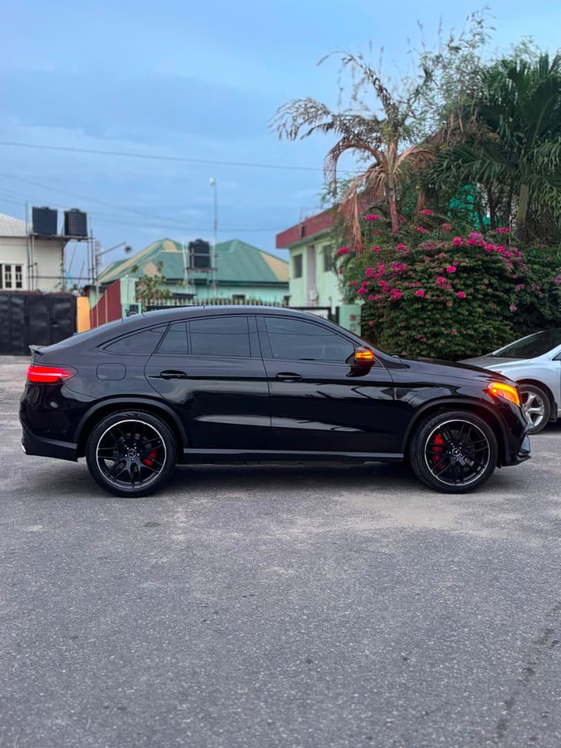 Lean_Autos's tweet photo. Foreign Used 
2016 GLE 63s 4Matic Coupe

5.5L AMG BI-Turbo V8
577 Horsepower To All4 Wheels
Alcantara Headliner 
Full Convenience Features 
Massage Seats 💺 

🏷️ N72 Million
📍 Ajah, Lagos 
Moveable 150k For Logistics

☎️ https://t.co/tJnLCTXYsu https://t.co/xIkIaxFjKf