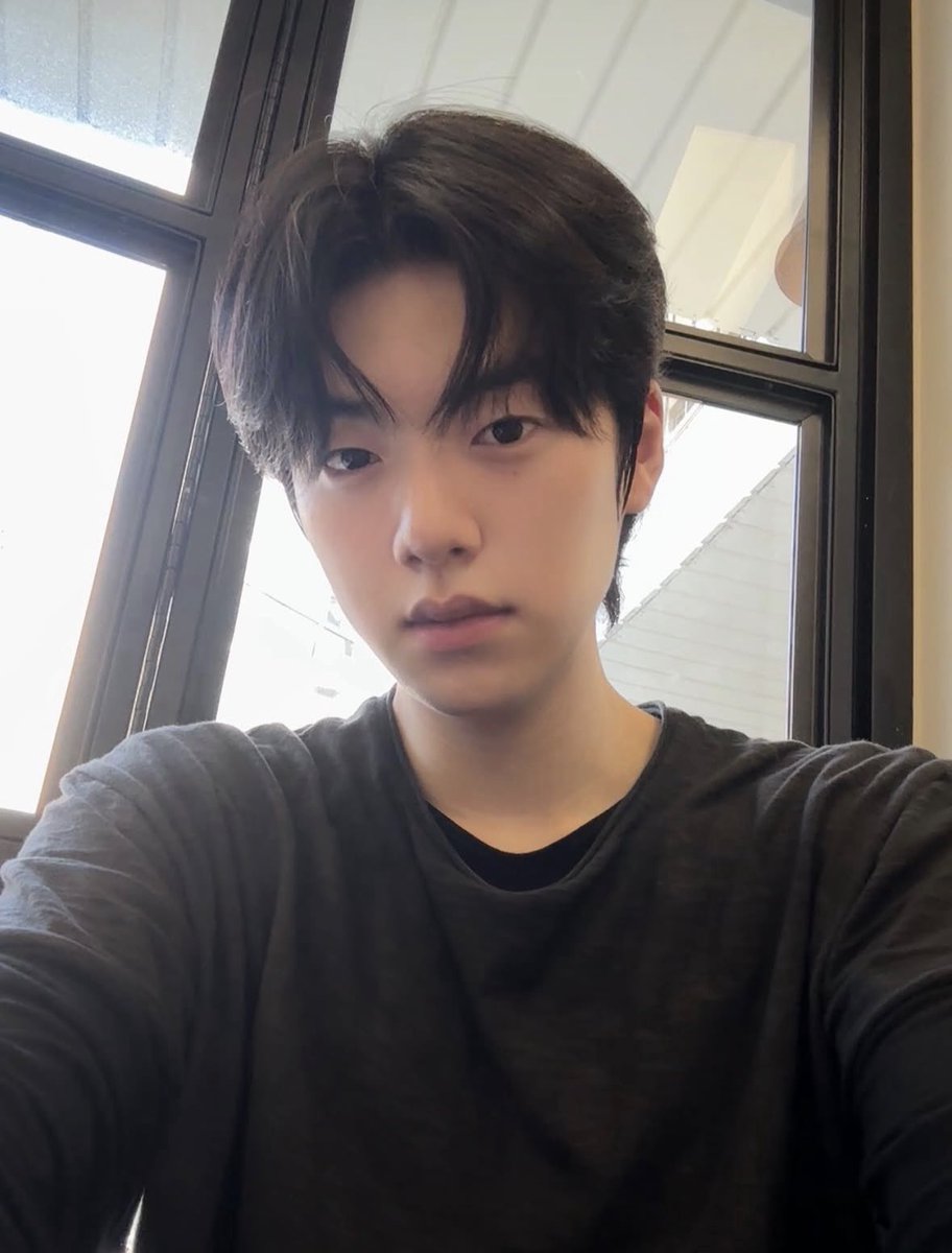 우우웅 tweet media