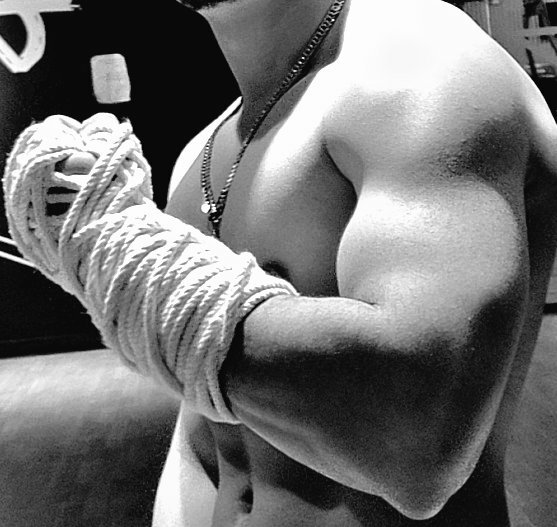 PimpDaddySifuX's tweet photo. Just a guy making his way through life, walking his own path and walking it well ~

Male
Martial arts 🥋
Reading/Writer 📜🖋️
Philosopher 🍎
Street Samurai 
Dominant cuz I know no other way 
Just here to chill and ask pervy but thoughtful questions ~ https://t.co/IJFA64w8q9