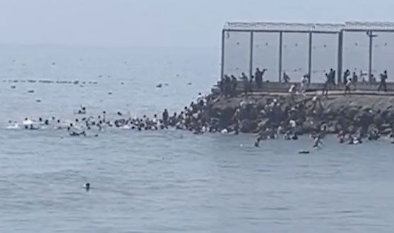 mundoobrero's tweet photo. ▶️ El PCE (@elpce) pide firmeza frente a los intentos de instrumentalizar a las personas migrantes en Ceuta

🗨 Reclama una respuesta política basada en la defensa de los derechos humanos y la solidaridad entre administraciones.

https://t.co/HgUJLgDXfW https://t.co/fOMhjuDTji