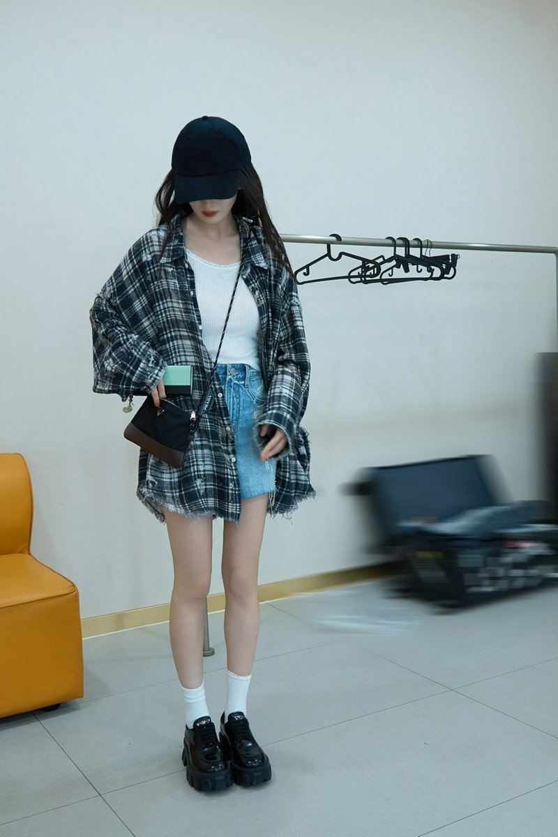 Reallymiii's tweet photo. น่ารักมากกกก รุ่นพี่ปีสองป่ะคะ https://t.co/ABW9MAOtdo