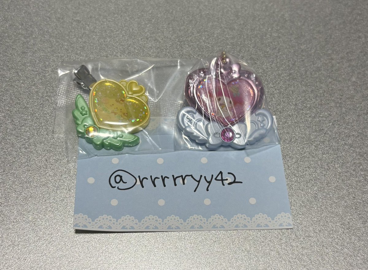 rrrrryy42's tweet photo. サンリオ きらきらアソートコレクション

【譲】ポムポムプリン クリップ、マイメロ チャーム

【求】シナモン(コンパクト)、キティ(コンパクト)
または異種ガチャ何でも(シナモン>キティ>ポチャッコ)

郵送交換のみ。
お気軽にお声掛け下さい🙇‍♀️ https://t.co/VNtEeWPLkA