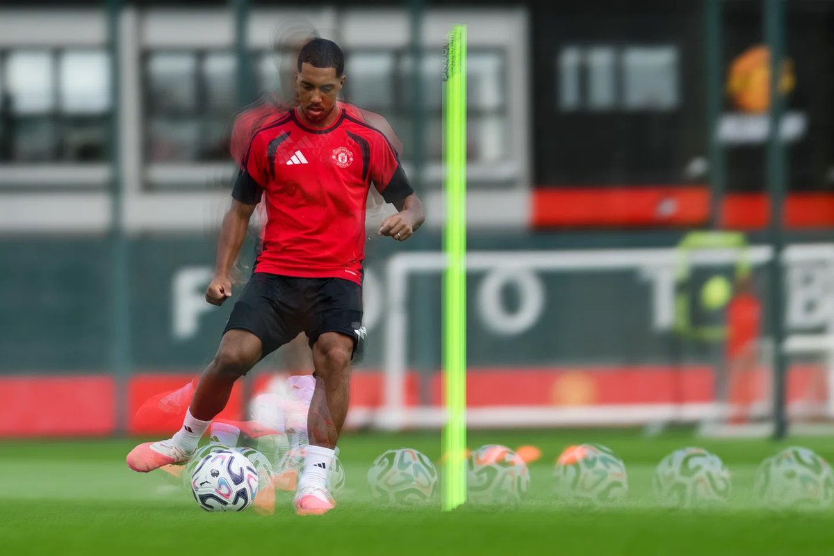 MUnitedEC's tweet photo. Día de entrenamiento 🔥 https://t.co/DNEkkoDk5R