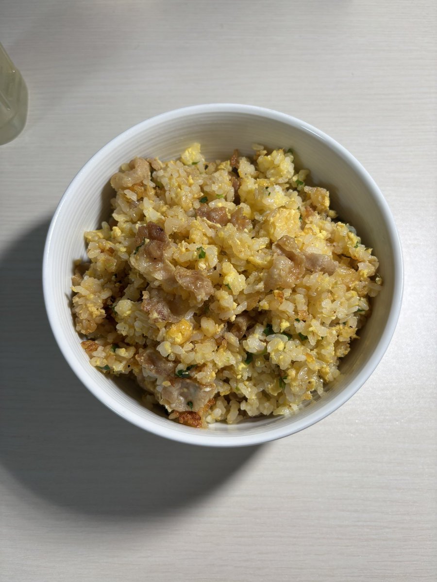matsukei18samba's tweet photo. ネタ切れなので…

最近作った炒飯です。 https://t.co/ySOuXkfdee