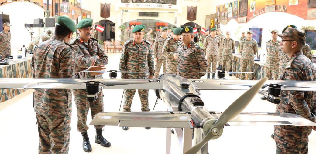 IaSouthern's tweet photo. Lt Gen Rajesh Pushkar, AVSM, VSM, #ArmyCommander, #SouthernCommand visited #KonarkCorps and reviewed #OperationalPreparedness along the Western Front.

He was briefed on operational readiness, infrastructure development and capability enhancement initiatives. A display of drones, niche weapon systems and cutting-edge platforms reflected the Formations’ focus on #TechInfusion and combat readiness.

The Army Commander also visited the Additive Manufacturing Hub and appreciated #KonarkCorps for its high state of #BattleReadiness, innovation, professionalism and commitment to #Atmanirbharta.

#IndianArmy 
@adgpi
@DefenceMinIndia
@SpokesPersonMoD
@KonarkCorps
@PRODefPune
@PRODefRjsthn
@DefencePRO_Guj