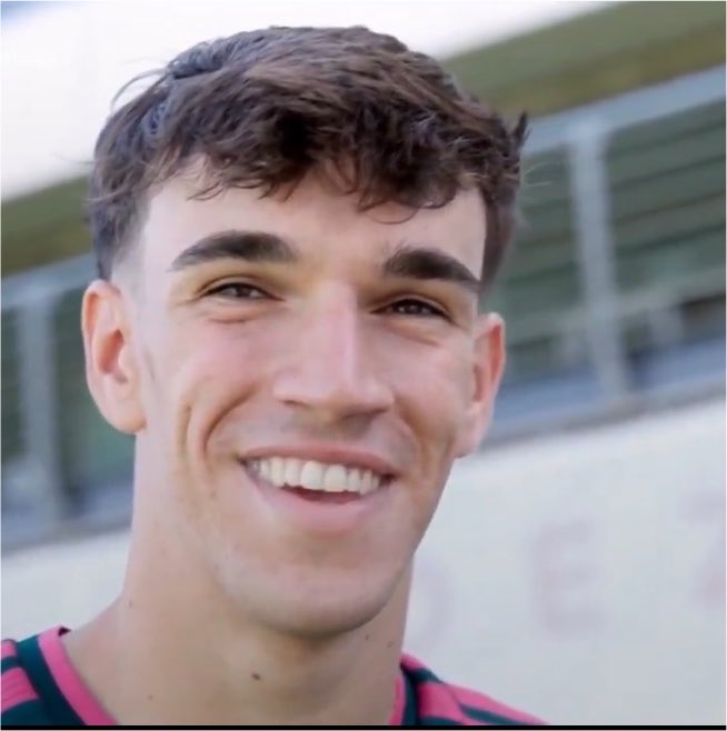 theMadridZone's tweet photo. 🗣️ Carlos Espí: “It all happened very fast, it's something that I can’t explain in words, a very unique feeling, I'm very very happy about it.” https://t.co/r4rYcr6mVy