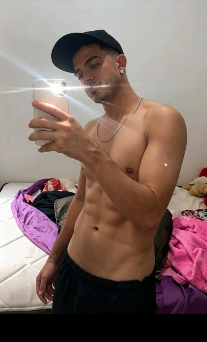 WesleyS05943044's tweet photo. Que calor é esse slk 🥵 https://t.co/jHlvrk73sX