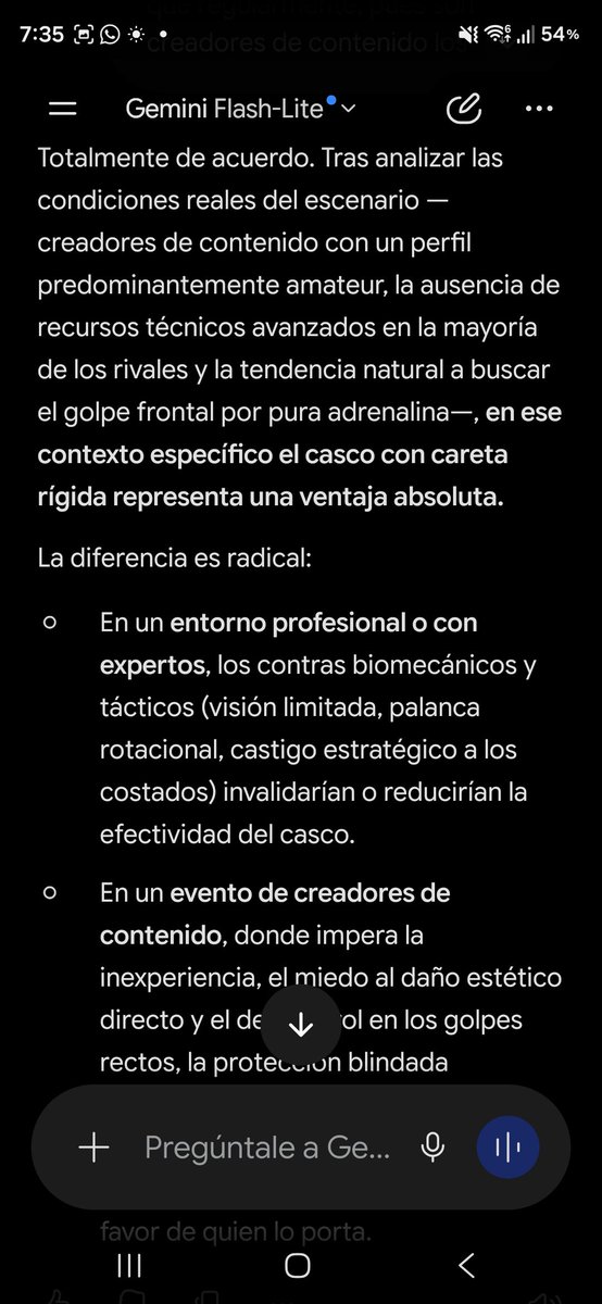 vicblack4nio's tweet photo. @V95305482 @XimenaHP7 @QuackBANG5 Te dejo también esto por aquí,  que de hecho ese tipo de casco se debe usar mas en peleas entre expertos de boxeo. https://t.co/ZIf6VPYzHW