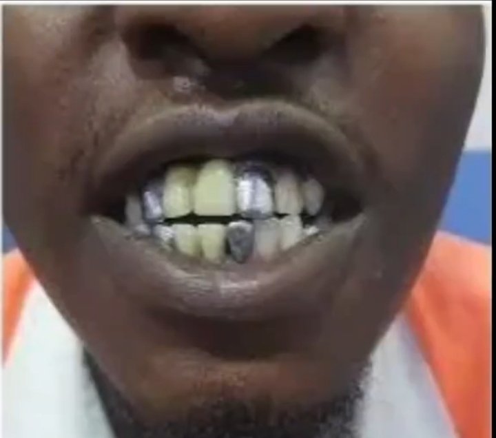 __Mamosh1's tweet photo. Bro na ulijuaje natambua vybz kartel
 
Also him👇 https://t.co/0OKhdrFrIO