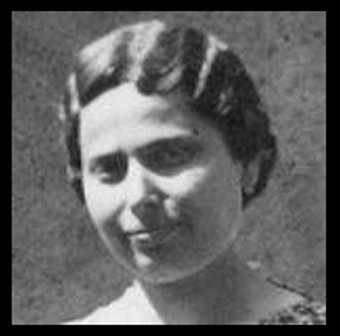 Church22669Kyle's tweet photo. 31 July 1937 | A Hungarian Jewish girl, Rózsa Schwarcz, was born.
In 1944 she was deported to #Auschwitz
It took Rózsa's dad, Erno, 60 years after the murders of his 2 kids And wife to fill out their testimonies at YV. He was by then 96+a survivor of years of slav labor as a 'munka szolgalato'
Sandor°14-5-1943, Rózca, 6 & mum Ilona, 34 were taken from the Ghetto And deported 6-2-44.
Rózsa's parents had ran a shop together.
Ilóna was born 6-11-1912 to Samuel Katz+Rozala Rozenberg.
Ernö (1910-2011) was the son of Lipót Schwarcz And Rebeka Friedmann.
He posted Rózsa's And  Sandor's  birth certificates at #YadVashem