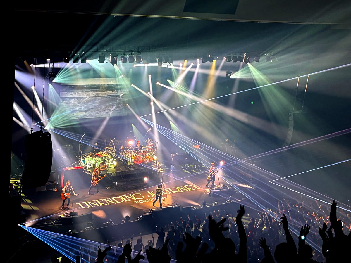 LUNASEAOFFICIAL tweet picture