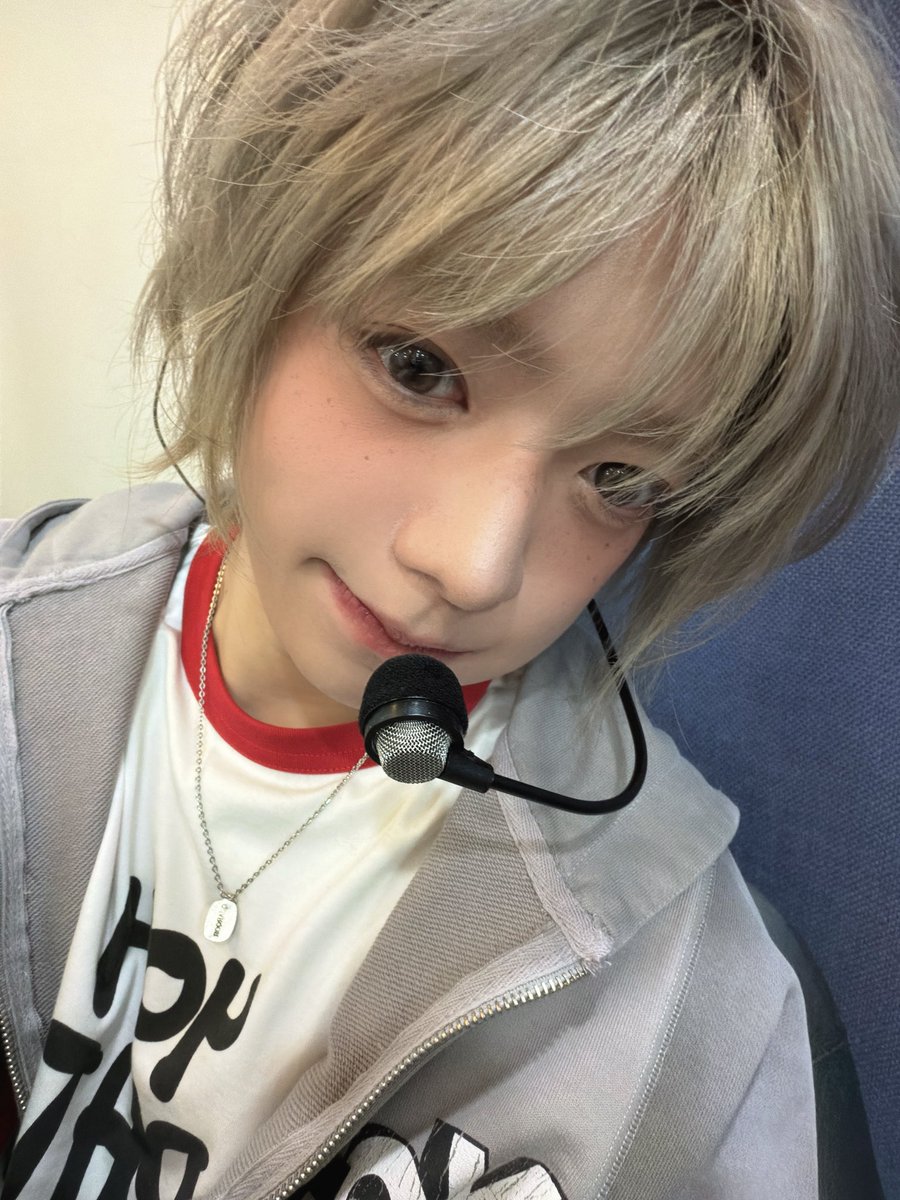 LUN8_members's tweet photo. [#유우마]
2주차 뮤뱅 땡큐땡큐 🫶🫶

#LUN8 #루네이트 #yuma https://t.co/Z8oZyDRdIP