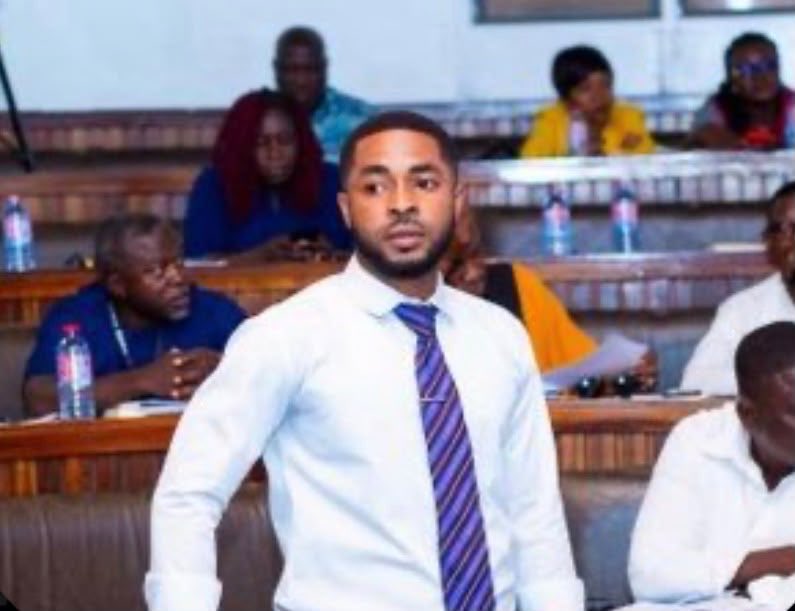 MrIrish3's tweet photo. National security operatives have since yesterday picked up, Godfred Ansu Damoah, a national service personnel from the Obuasi Municipal Assembly in the Ashanti Region for seeking clarification in an X(twitter) post on a video in which the President was heard asking the National security Coordinator about some “150 million” cash.

His whereabouts remain unknown to his family and lawyers. 

Free speech indeed!