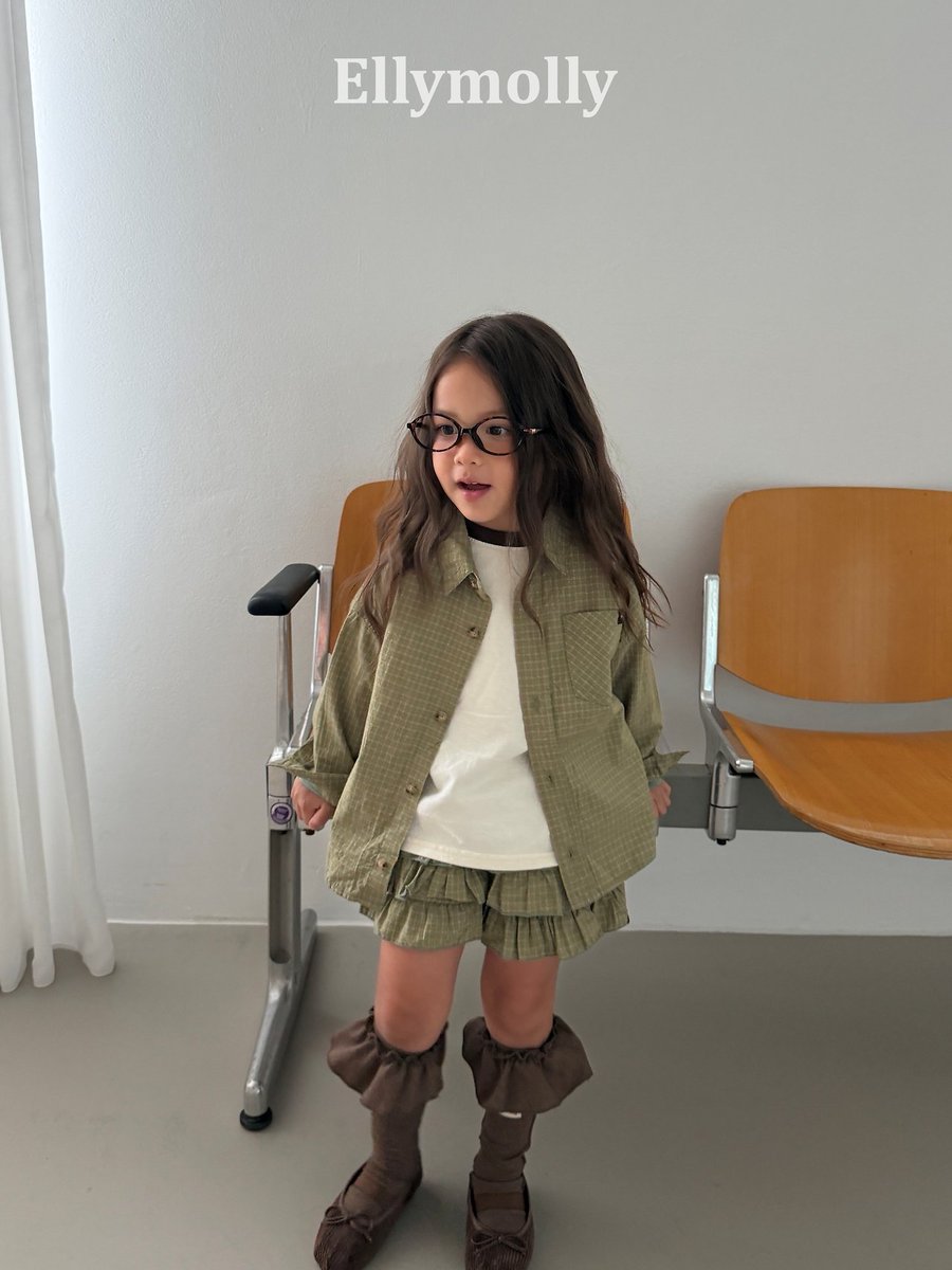 oshiri0422's tweet photo. 韓国こども服 秋服販売中です🍁南大門の子供服を仕入れて販売しているので、南大門にいきたいけど、行けない方、韓国在住の方でご購入したい方いらっしゃいましたら、メッセージください😊💗送料無料で発送いたします🚚 https://t.co/EYLqJmiijJ