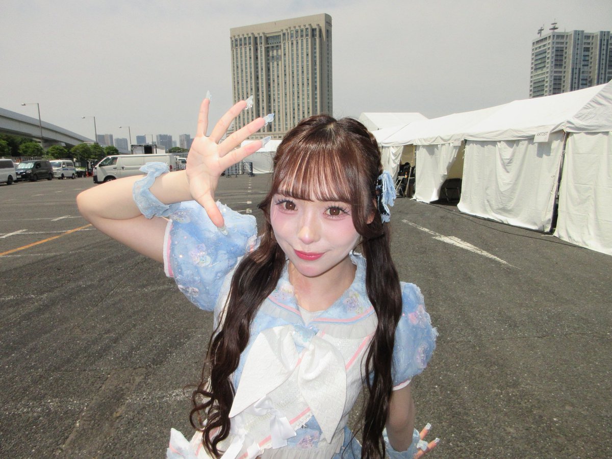 shizuku_pxrb's tweet photo. このクラクラはやっぱ恋だね！🩵🫧ﾟ⋆˙⟡ https://t.co/QBht6QGbeI