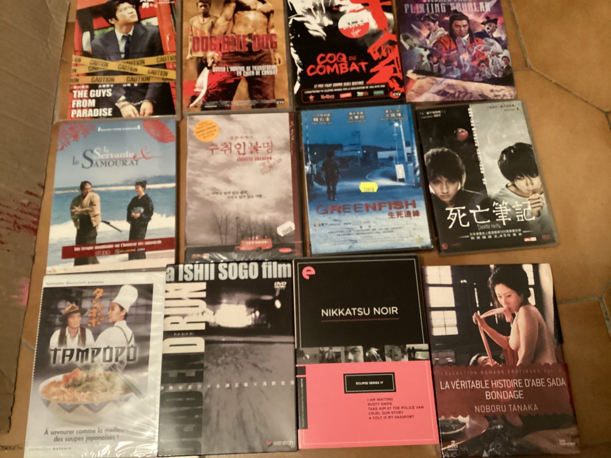 coboyunebiere's tweet photo. Destockage!. Je vends voire brade une partie de ma dvdthèque (liste dispo en DM, pas mal d'édition étrangères et /ou épuisées dans le commerce), photos dans le thread. prix à négocier au cas par cas. https://t.co/ZliKTqOB1B
