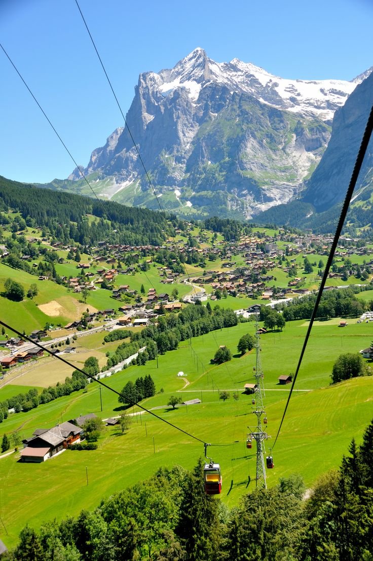 TravelBucketX's tweet photo. Wengen, Switzerland 🇨🇭 https://t.co/QabhldPZMa