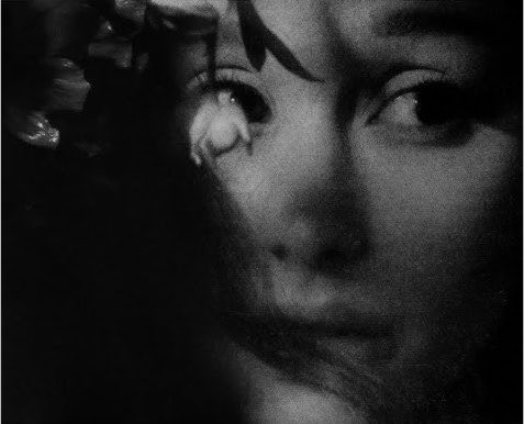 beepopofc's tweet photo. “Embora certamente não seja tão autoindulgente quanto algo como The Tortured Poets Department , petal  é igualmente insosso e anêmico.” — Paste https://t.co/AUfPFmLsEH