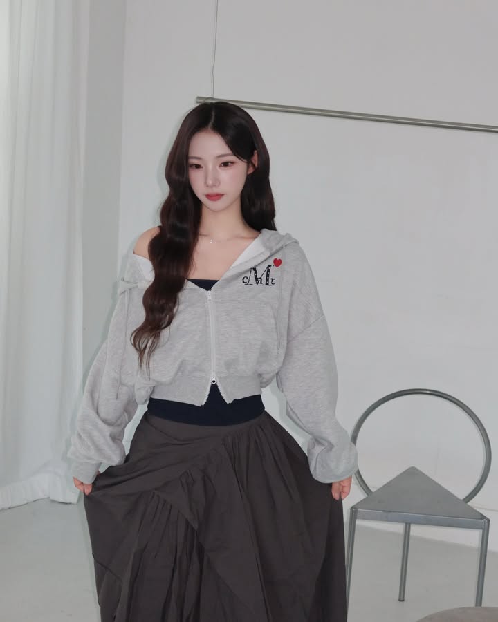 rezav647's tweet photo. 귀여운 후드집업 삿어  
#트친소 #일상계트친소 https://t.co/ME1p9eqS7g