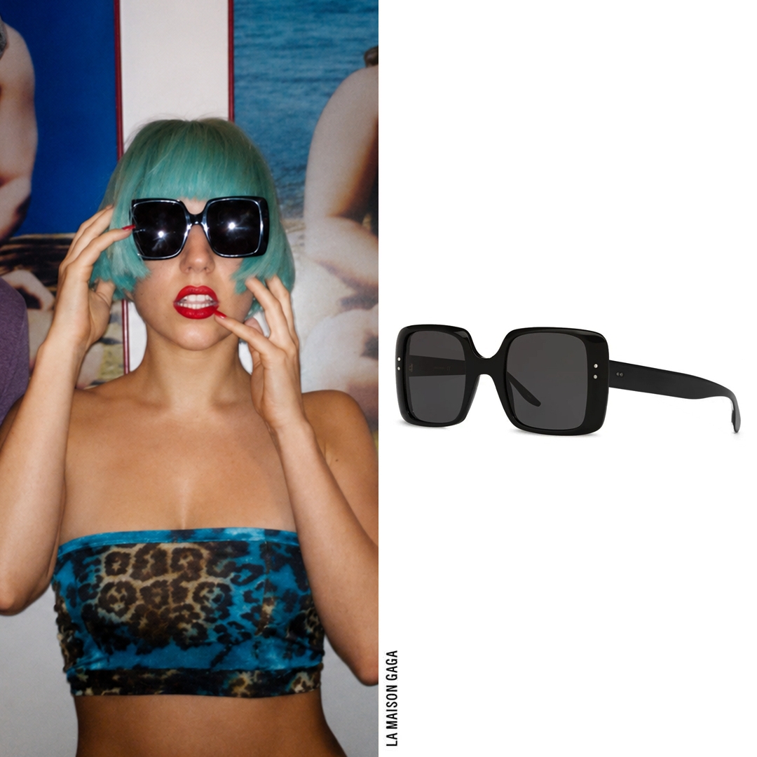 LaMaisonGaga_'s tweet photo. Lady Gaga visited a Bikram Yoga studio in Toronto, wearing #Onzie Fall/Winter 2011 leopard bandeau top and #FrameFrance sunglasses. The next day she returned in @ChalayanStudio "Earthbound" Fall/Winter 2009 biker jacket and @Ellie_Shoes "Savannah" boots. https://t.co/lwZ3FuTzKs