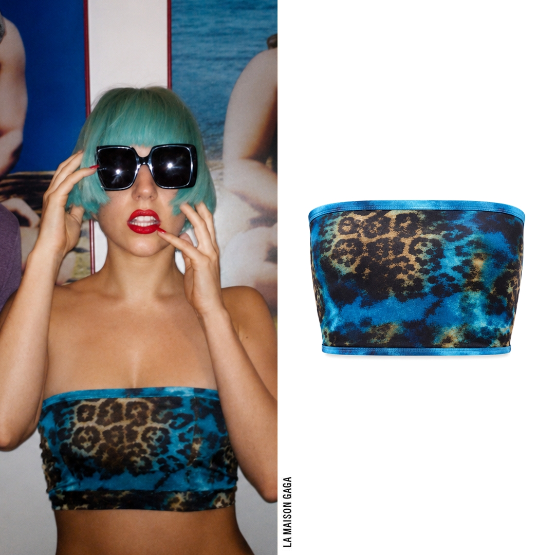 LaMaisonGaga_'s tweet photo. Lady Gaga visited a Bikram Yoga studio in Toronto, wearing #Onzie Fall/Winter 2011 leopard bandeau top and #FrameFrance sunglasses. The next day she returned in @ChalayanStudio "Earthbound" Fall/Winter 2009 biker jacket and @Ellie_Shoes "Savannah" boots. https://t.co/lwZ3FuTzKs