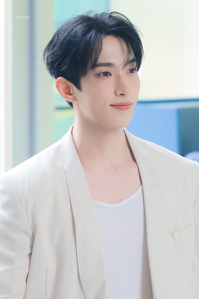 o2i8dkei's tweet photo. 260731 내남은연애 8/3 첫방송 🤍 #도겸 https://t.co/lnIIAlbm3G
