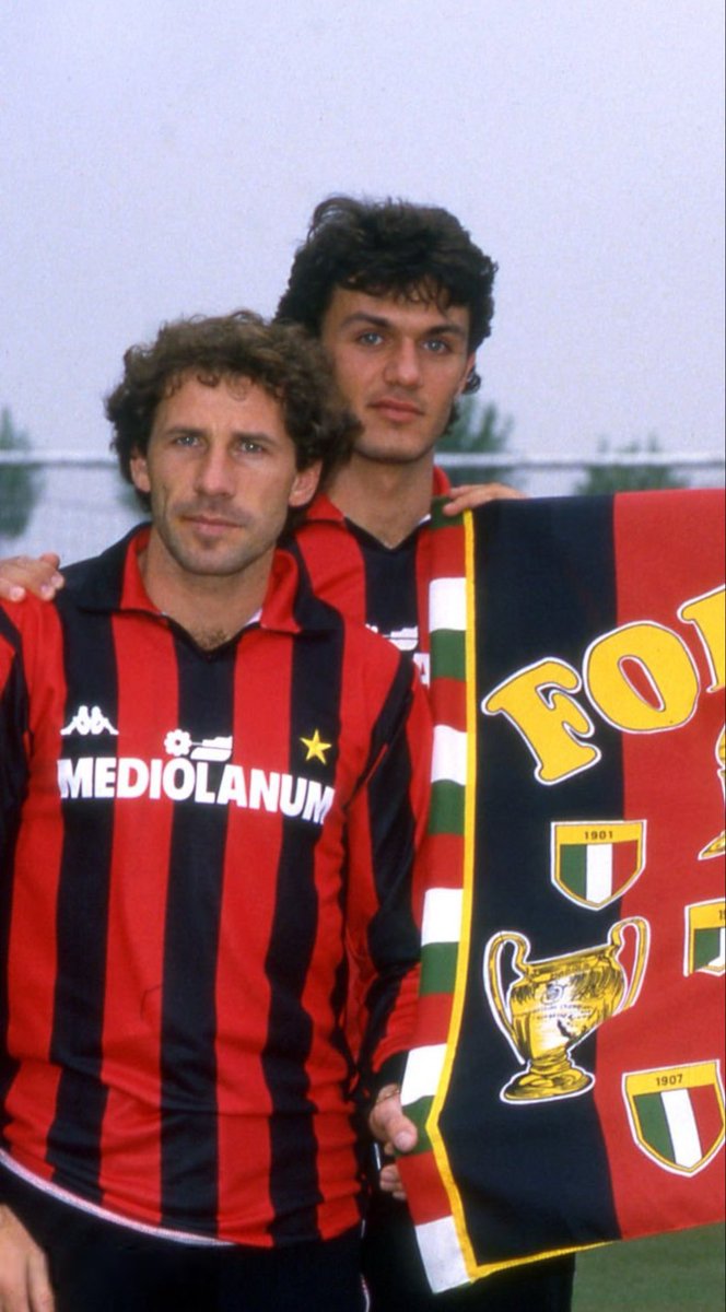 FirasACM's tweet photo. Les mots me manquent et c’est assez rare pour être souligné mais

Caro Franco,

Voglio solo dirti

Che ti amo,

Che il Milan ti ama,

Profondamente e per sempre.

Sarai la nostra stella più bella.

6️⃣♥️🖤 https://t.co/su9kGQDxhu