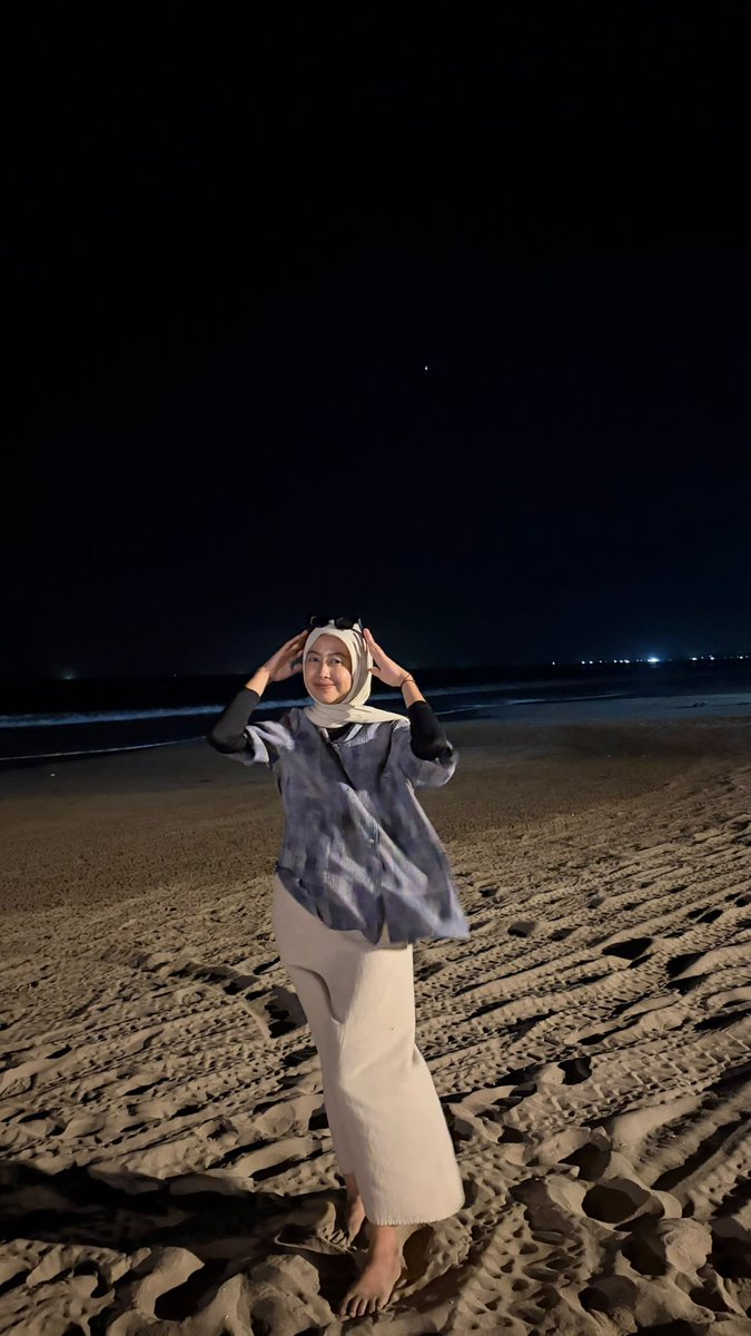 iiiimotttt's tweet photo. Menghilangkan pusing sejenak 😁 https://t.co/2HuFXhrZXf