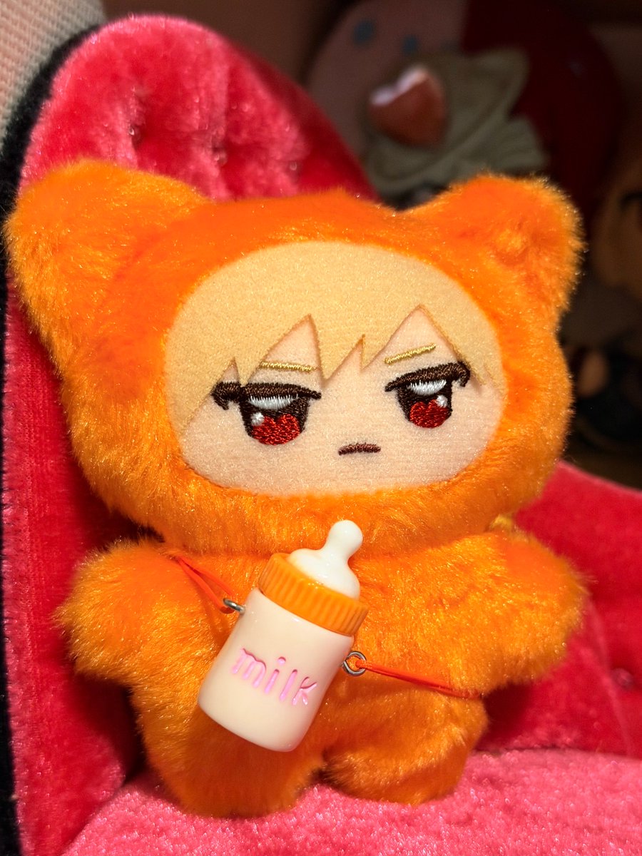 cnc_PNK's tweet photo. ちょっと哀愁漂うおフェイスがキュート過ぎる
ちみしょ🩵がいなくて寂しんだね、、、わかるよ https://t.co/kxqrN00cqk