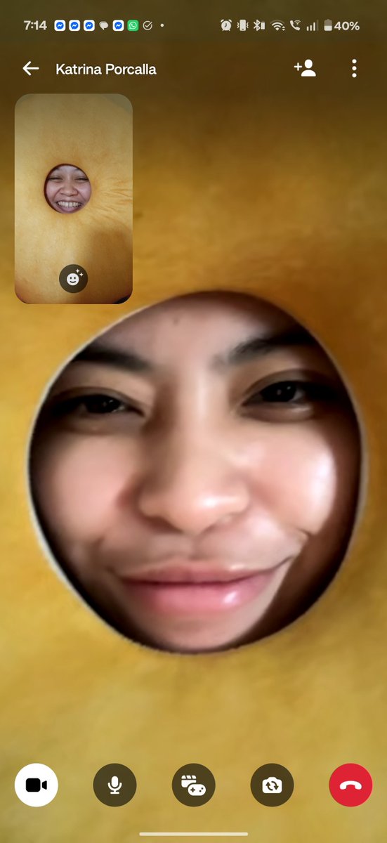 princessnoricel's tweet photo. i love u a HOLE lot https://t.co/XIsY8x2dBI