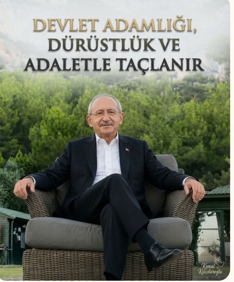 sait_oguz's tweet photo. 🔴 Rıza Zelyurt,

👉🏻Sen ve senin gibiler, tanıdığım en büyük hainlerdensiniz. Bunlardan biri de Tolga Sağ!

👉🏻 Kim mutlak butlana sebep olmuşsa, parti binalarını işgal edip talan etmişse, CHP’ye yeterince zarar verdikten sonra partiyi bölüp parçalamışsa; kim de bugün bu ihanetçi ayrılıkçıların yanında üç kuruş çıkarı için yer alıp CHP’ye ve Kemal Kılıçdaroğlu’na saldırıyorsa, Erdoğan’ın siyasetine en büyük hizmeti vermektedirler.

👉🏻 Senin gibilerden uzak olsun bu dava. Çıkarcılığı, bencilliği ve kendi değerlerine ihanet etmeyi meşrulaştıran anlayışınızı doğru bulmuyor, lanetliyor  ve kabul etmiyoruz.

👉🏻 Recep Tayyip Erdoğan iktidarına karşı y��llarca en güçlü siyasi mücadeleyi vermiş isimlerin başında Kemal Kılıçdaroğlu gelmektedir. 

@kilicdarogluk nu AK Parti’nin çıkarına hizmet ettiğini iddia etmek, bana göre gerçekle bağdaşmayan ve asılsız iddialara dayanan aşağılıkça bir değerlendirmedir.

👉🏻 Bu; iftiradır, ihanettir, dönekliktir ve kimliksizliğin göstergesidir. 

👉🏻Bu durum Atatürk’ün mirasına, CHP’nin değerlerine, insani değerlere, inanç değerlerine  ve Cumhuriyet’in temel ilkelerine yönelik bir saldırıdır.

@herkesicinCHP @eczozgurozel @tolgasag @sabahatakkiraz @seldabgcn 
@Serhan_Asker @cafermahiroglu