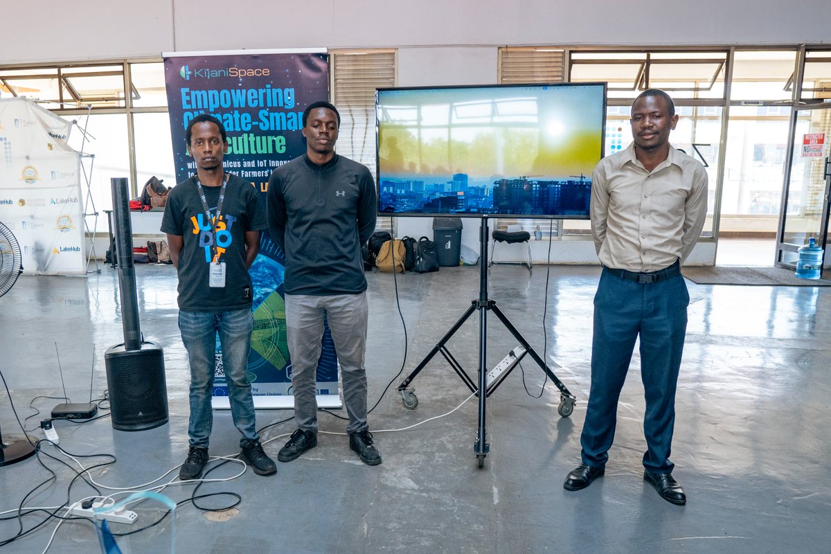 LakeHub's tweet photo. @Zone01Kisumu @CopernicusEU @odedejames @KijaniSpace @EUinKenya Other excellent ideas we saw included SoilIQ, who built a working prototype using satellite forecast data from @CopernicusEU, pulling live rainfall &amp; soil moisture readings to help farmers make decisions from a centralized pot

Find out more here 👉 https://t.co/tBGREP8YT9 https://t.co/VUAxAN26sl