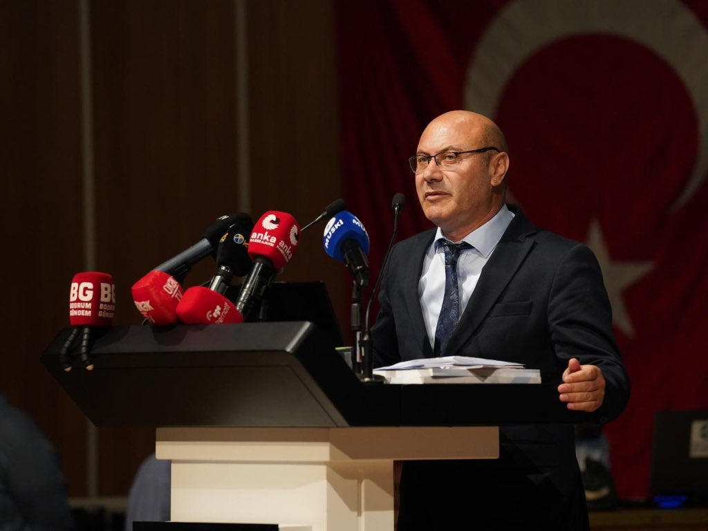 muskibasin's tweet photo. Başkan Aras, "Bodrum’un İçme Suyu Sorunlarını 2 yılda Büyük Oranda Çözdük. "

Ayrıntılar; https://t.co/IaCYWnP94Z https://t.co/BJwnMKEWBx