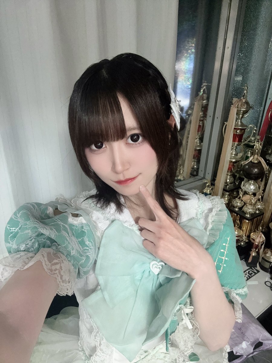 rhplst's tweet photo. GOLD IDOL PARK Friday ありがとうございました！！
最後のVERSUS東海ホールさんとっても楽しかったです！！

バーサスさんはほんとに色んな思い出があって色んな初めてを経験しました！
実は人生で初めてだったステージもここでした♡
3年間ありがとうございました！！ https://t.co/wo4ObpFfyW