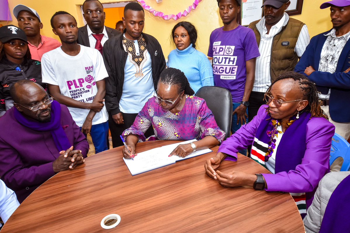 MarthaKarua's tweet photo. We have officially opened a PLP office at Gitugi Shopping Centre in Murang'a.

Here, citizens can gather, organize, engage, and contribute to shaping the future they want for their county and for Kenya.

Karibuni! This is your space. This is your movement.

#TuunganeTujikomboe https://t.co/Soydf4aSSi
