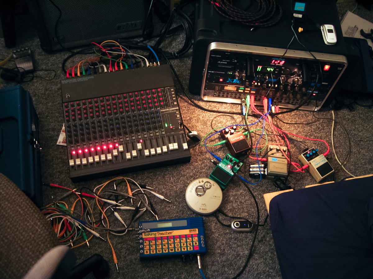 pixelform's tweet photo. Autopoiesis

1. Pedals - Extreme close-up of guitar pedals.
2. Rack - Close-up of effects rack.
3. Rig - Performance rig used for the recordings.

https://t.co/lzQEYhjyMC

#mixerfeedback #feedback #audio #nimb #harshnoise #phillipstearns https://t.co/vXkIJb6fnz