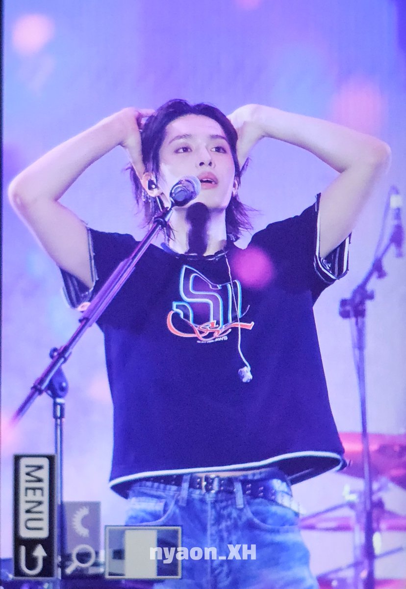 nyaon_XH's tweet photo. 260731 펜타포트
..............🫣
#Xdinaryheroes​ #Gaon​ #엑스디너리히어로즈​ #가온​ #엑디즈​ #지석 https://t.co/ee9XlbsJoc