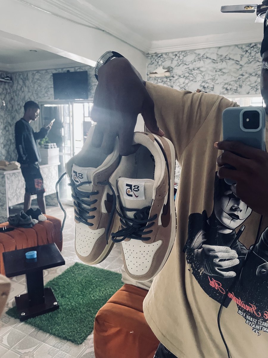waggydey4you's tweet photo. Elon is out here changing lives..

That same boy wey no fit afford okirika don dey shop for boutique ❤️🥹🙏 https://t.co/UNxjURMpu5