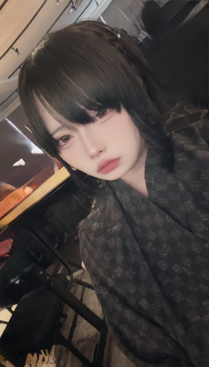 solipsistic_o0's tweet photo. 7月もありがとうございました！
今月は仲のいい後輩の生誕祭で重要な役目を務めさせていただいたり、新しいことに挑戦したりと良い１ヶ月になったと思います
Sinfonionとしてもう一度方針を決めたりみんなとちゃんと話せてまた頑張ろうって強く思いました
来月も頑張りますのでよろしくお願いします！ https://t.co/hRuXUoY4RH