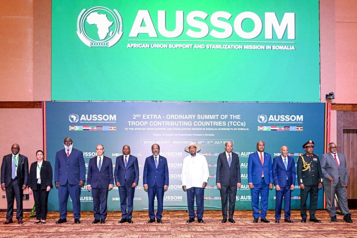 _AfricanUnion's tweet photo. The Chairperson of the African Union (AU) Commission, H.E. Mahmoud  Ali Youssouf, joined the Heads of State & Government, leaders of the  Troop Contributing Countries (TCCs) to the AU Support &  Stabilisation Mission in #Somalia (AUSSOM), together with the leadership  of the Federal Republic of Somalia, at the 2nd Extraordinary Summit  held in Kampala, #Uganda.

The Chairperson @ymahmoudali expressed his profound appreciation to the Government  & people of the Republic of Uganda for their generous hospitality  & the excellent organisation of the Summit. He commended H.E.  President Yoweri Kaguta Museveni for convening the Summit& for  Uganda's leadership & longstanding contribution to peace, security  & stability in Somalia & the wider region.

He paid tribute to the Troop Contributing Countries & honoured  the bravery, professionalism & sacrifice of the military, police  & civilian personnel serving under AUSSOM, whose dedication  continues to support Somalia's stabilisation & state-building  efforts.

Reaffirming the AU's solidarity with the Government & people of  Somalia, the Chairperson underscored the Union's commitment to  accompanying Somalia on its path towards lasting peace, security &  development.

He further stressed the importance of strengthening collaboration  with international partners to secure predictable, adequate &  sustainable financing for AUSSOM, while supporting Somalia's leadership  & ownership of its peace, security & stabilisation agenda.

On the margins of the Summit, H.E. Mahmoud Ali Youssouf held a  bilateral meeting with H.E. President Yoweri Kaguta Museveni to exchange  views on the evolving situations in the Great Lakes region & South  Sudan. The Chairperson sought President Museveni's continued engagement  & support in advancing inclusive dialogue& regional efforts  aimed at achieving sustainable peace, security & stability in both  contexts.

@StateHouseUg @KagutaMuseveni @TheVillaSomalia @aussom_

Read @ https://t.co/EFW0wRZa58