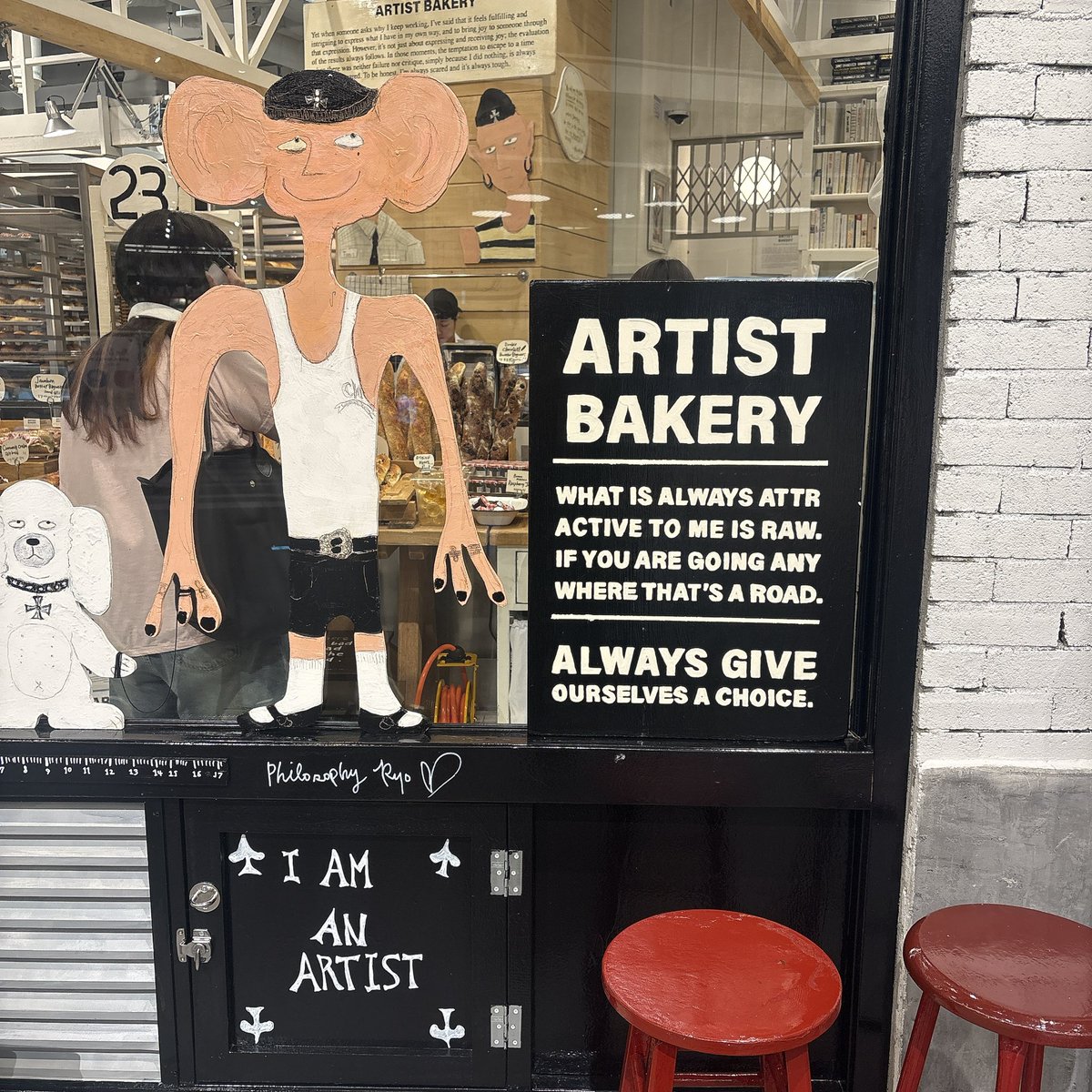 hrmelody_m's tweet photo. 思い出🇰🇷

帰国日に
聖水のBETON
ザ現代ソウルでARTISTBAKERY、LondonBagelMuseum巡ったのよ

聖水のBETONは8時50分に着いて20番目くらい？
ザ現代ソウルはOPENに合わせて行き
ARTISTBAKERYから行ってLondonBagelMuseumで食べていきたかったけどいっぱいだった🤣
今度はそっちから行きます笑 https://t.co/RsPvfTpGlg