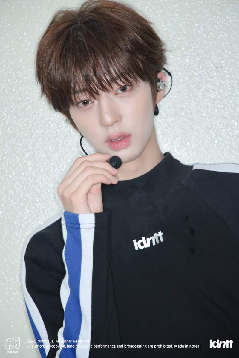 rrang22_'s tweet photo. idntt 
<Kids Return> 음악방송 1주차 포토 비하인드

#idntt #아이덴티티 #itsnotover
#조은찬 #choeunchan https://t.co/CE498bHk7M
