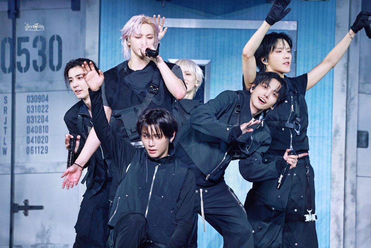 SevenTrista777's tweet photo. 260731

#명재현 #JAEHYUN
#RIWOO #리우
#태산 #TAESAN 
#성호 #SUNGHO 
#이한 #LEEHAN 
#운학 #WOONHAK
#BOYNEXTDOOR #BND #보이넥스트도어 https://t.co/nIIgjpPBWY