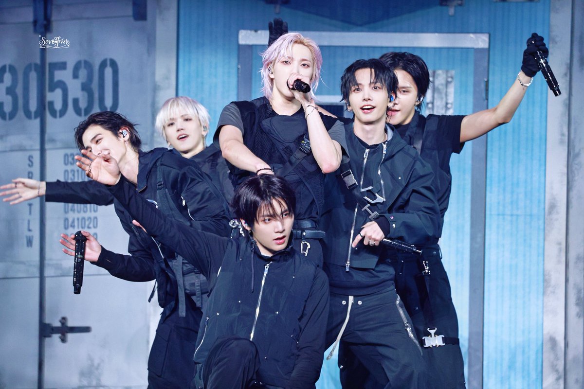 SevenTrista777's tweet photo. 260731

#명재현 #JAEHYUN
#RIWOO #리우
#태산 #TAESAN 
#성호 #SUNGHO 
#이한 #LEEHAN 
#운학 #WOONHAK
#BOYNEXTDOOR #BND #보이넥스트도어 https://t.co/nIIgjpPBWY