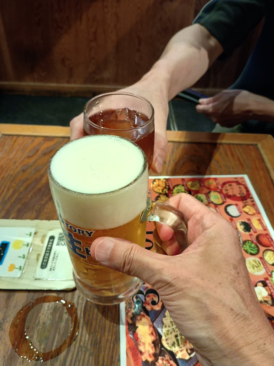 NorthOsakaArea's tweet photo. フェチなオジン2人の久々な飲み会！　😋🤤 https://t.co/SMoHDvKjxp