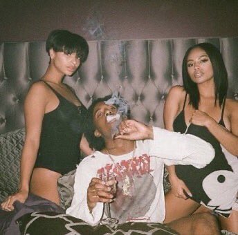 topsytpff's tweet photo. history was made https://t.co/aAVxJs2NSx
