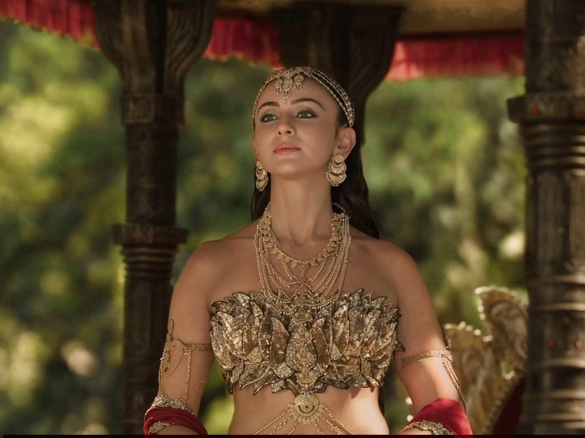 UrutateTeratate's tweet photo. Never knew Rakul preet singh is this  beautiful...

Only Yash and Rakul are the saving grace of #Ramayana https://t.co/2naqT1ZhvB